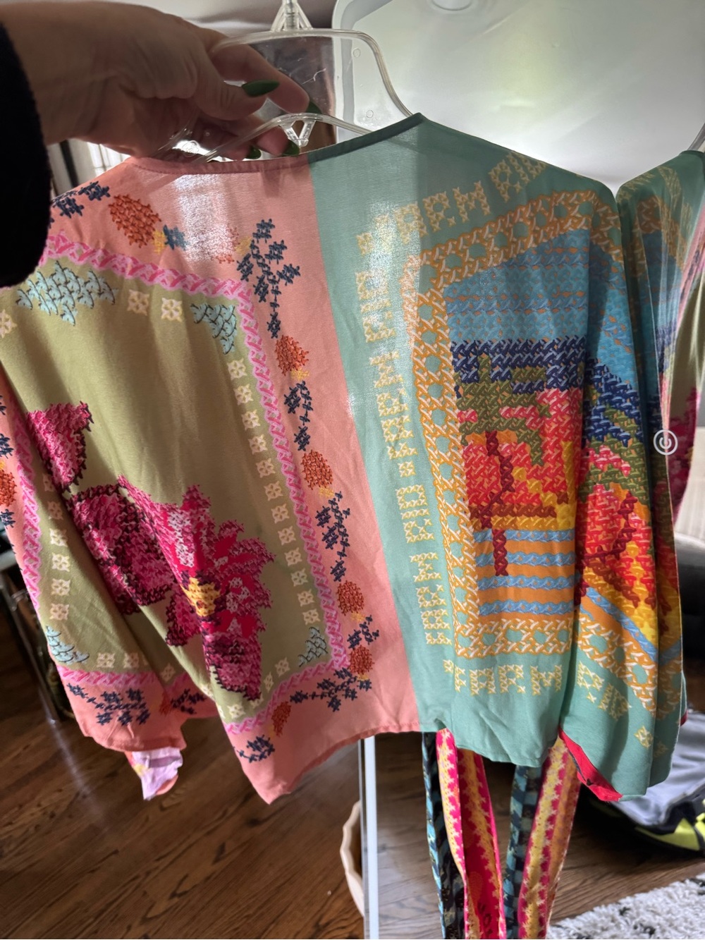 FARM RIO sz M Floral Patchwork Tie-Front Kimono Cape in Pink & Teal - Picture 5 of 5